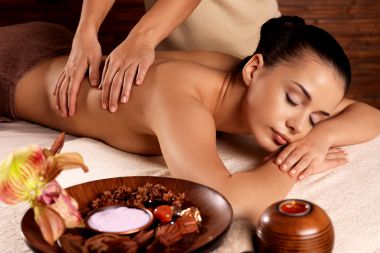 Services Aromatic Oil Massage